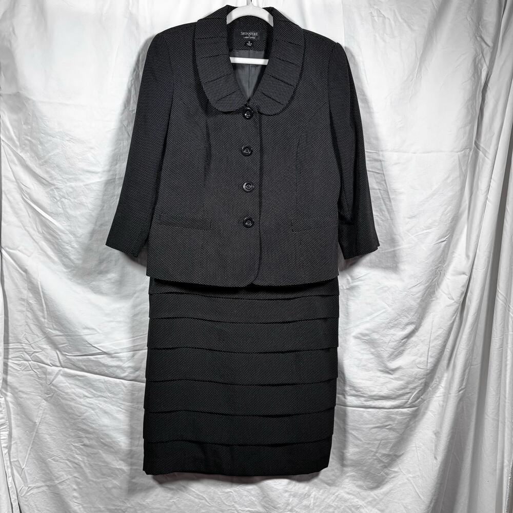 Vintage Y2K Larry Levine Signature Suit  Size 12 Career Tailored Feminine